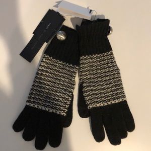 New Marc Jacobs globe